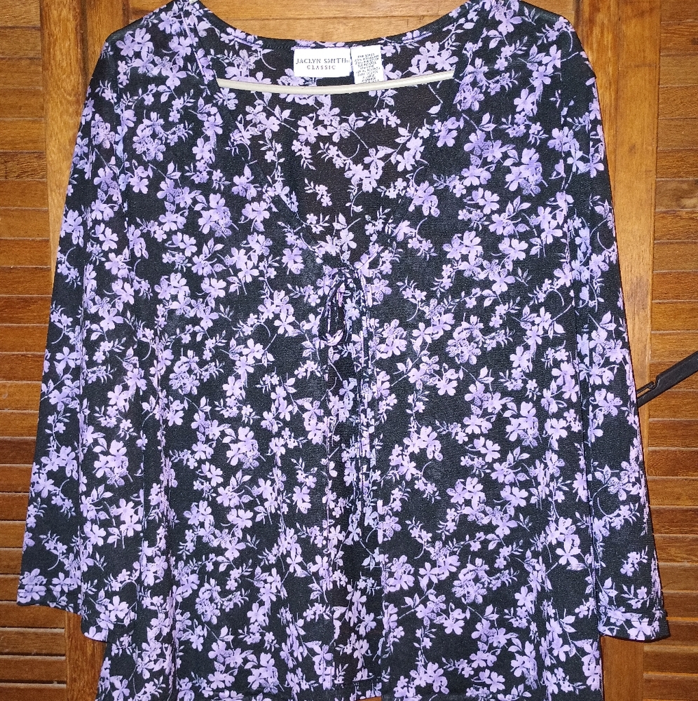 XLarge Floral waist length cardigan.